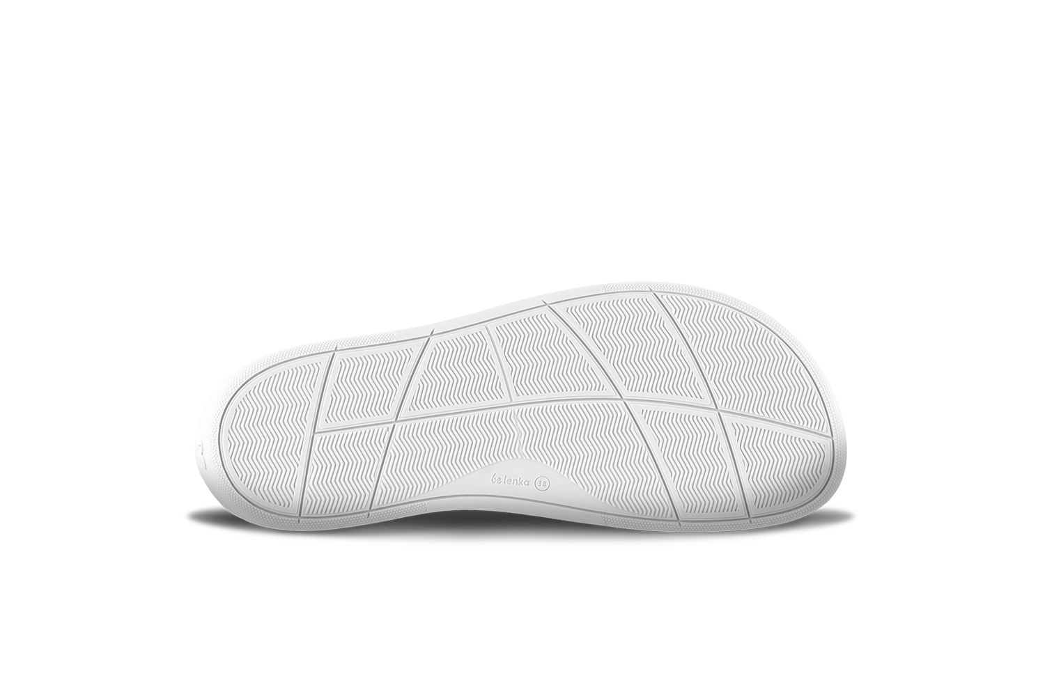 Barefoot zapatillas Be Lenka Rebound - Black & White.





  zapatos extremadamente ligeros para todos los amantes de los clásicos urbanos  suela cosida EverydayComfort Neo para una mayor vida útil del zapato  logotipo textil en la lengüeta y en la parte superior de las zapatillas dos ojales en el interior de las zapatillas para ventilación

Ventajas de los zapatos descalzos:
 imitan perfectamente caminar descalzola forma anatómica del zapato ofrece un generoso espacio para los dedosla caída cero de la suela mantiene el talón y la punta en un mismo plano para una postura adecuada la suela de estimulación con un grosor de 5 mm activa las terminaciones nerviosas del pielos materiales flexibles garantizan una mejor funcionalidad de los músculos y tendones del piela ligereza del calzado como prevención contra la fatiga de las piernas
Tipo: calzado de calle