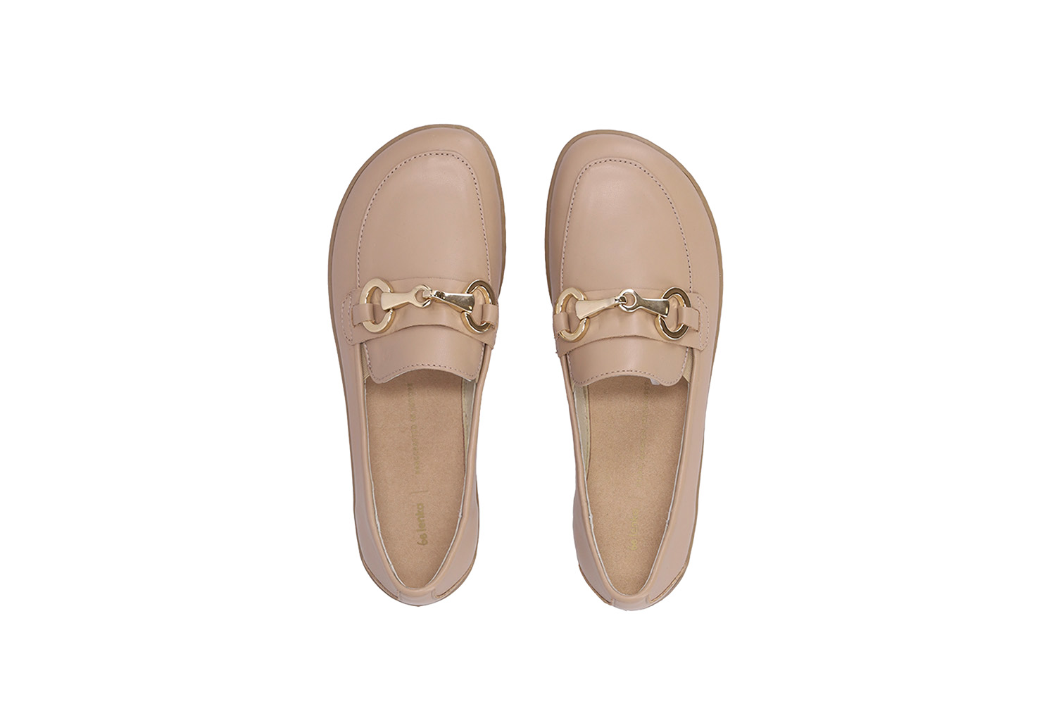 Barefoot Mocasines Be Lenka Viva - Latte Brown.
 diseño minimalista descalzocalzado sencillo sin cordonesfácil de combinar con diferentes estilos de ropa - tanto casual como elegantesuela cosida AllDayComfort para una mayor vida útil del calzadobarefoot comodidad durante todo el díalogotipo minimalista de Be Lenka grabado
Ventajas de los zapatos descalzos:
imitan perfectamente caminar descalzola forma anatómica del zapato ofrece un generoso espacio para los dedosla caída cero de la suela mantiene el talón y la punta en un mismo plano para una postura adecuadaLa suela de estimulación con un grosor de 4 mm activa las terminaciones nerviosas del pie.los materiales flexibles garantizan una mejor funcionalidad de los músculos y tendones del piela ligereza del calzado como prevención contra la fatiga de las piernas
Tipo: calzado de calle