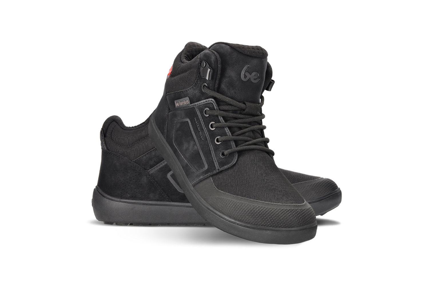 Zapatos Barefoot Be Lenka ArcticEdge - All Black.
  los zapatos descalzos imitan perfectamente caminar descalzo, exactamente como lo diseñó la naturaleza  parte superior técnica hecha de material ripstop duradero + TPU + PU  membrana impermeable y permeable al vapor con excelentes propiedades aislantes (cada par pasa una prueba de impermeabilidad)  suela de invierno universal ThermoGrip Neo con patrón antideslizante y excelente flexibilidad  El forro y la parte pisada del zapato de Primaloft combinan ligereza, propiedades térmicas excepcionales y resistencia al agua  parte vira duradera en la puntera del zapato
Ventajas de los zapatos descalzos:
  suela flexible  zero drop: talón y punta en el mismo plano para una postura adecuada  punta espaciosa para sus dedos  calzado ligero