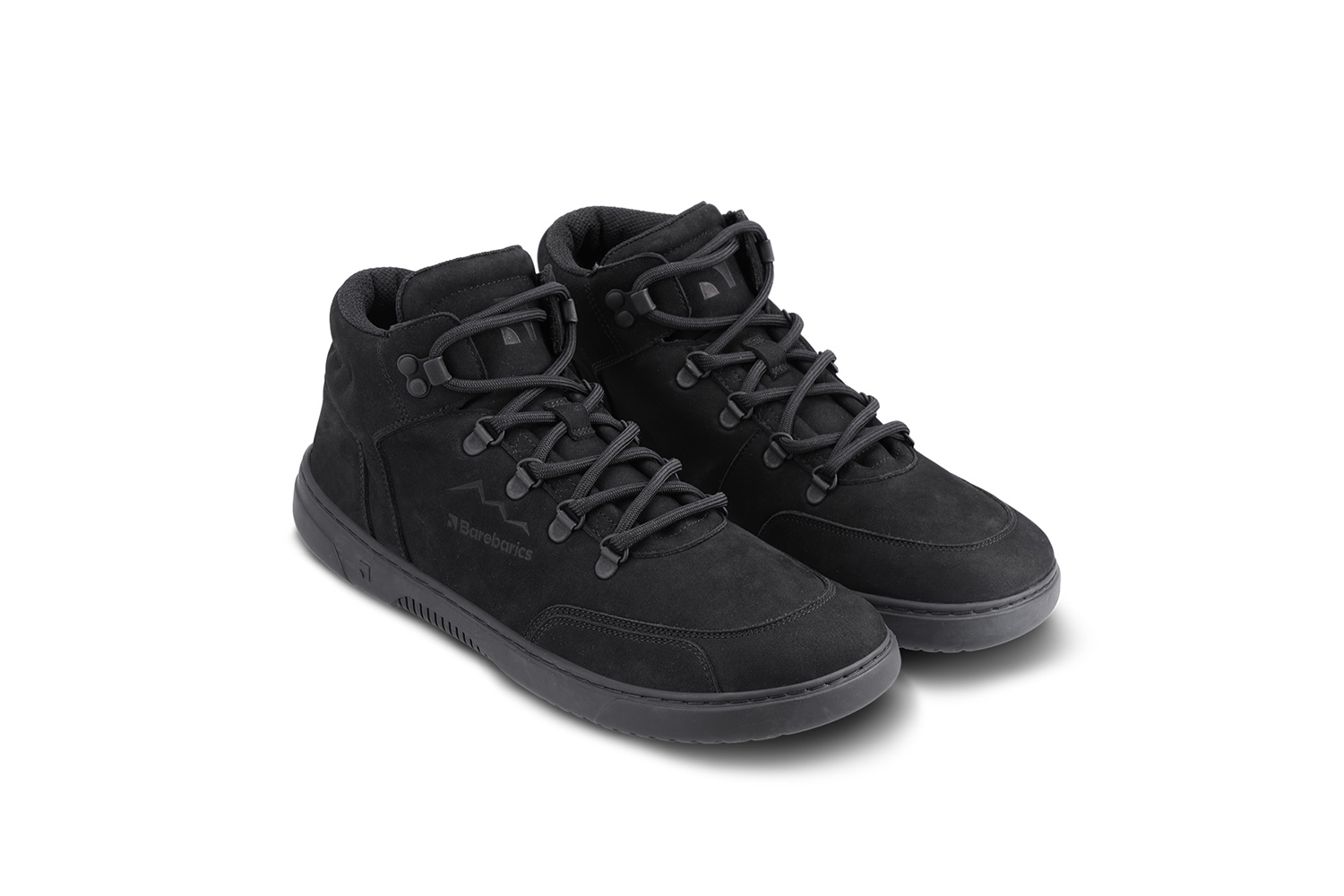 Barefoot Sneakers Barebarics Element - All Black.
Las zapatillas Barebarics se fabrican mediante procesos que minimizan el impacto en el medio ambiente.
  La parte superior está fabricada en cuero nobuk con tratamiento hidrofóbico que repele muy bien el agua.


Atributos del calzado “barefoot”
    Forma anatómica - La zapatilla respeta la forma del pie.

Más información
calzado de callediseño urbano modernodiseñado y hecho a mano en la Unión Europea con el uso de materiales sostenibles localesexcelente durabilidad y solidez del color de los materialesTecnología Dermodry Coolmax® para la eliminación continua de la humedaddisponibles en tallas: 36 - 47 (según medida europea)