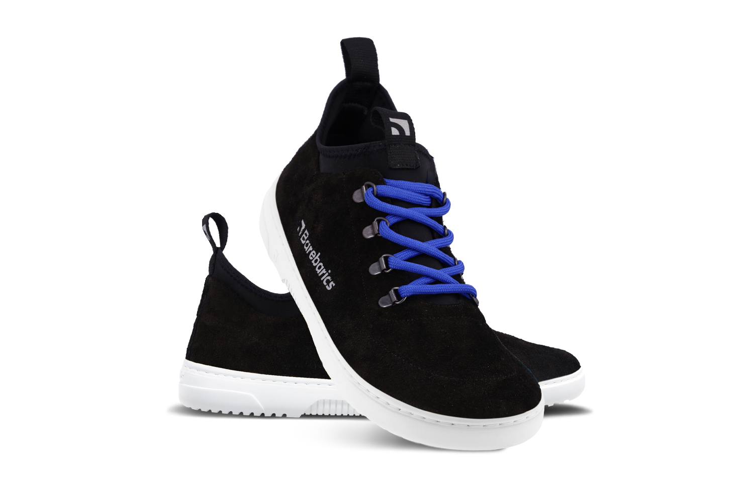 Barefoot Sneakers Barebarics Bronx - Black.
Las zapatillas Barebarics se fabrican mediante procesos que minimizan el impacto en el medio ambiente.
  La parte superior está hecha de cuero y textil  El forro está hecho de lycra y microfibra  La suela está hecha de goma sintética suave con alta resistencia al desgaste.



Atributos del calzado “barefoot”
    Forma anatómica - La zapatilla respeta la forma del pie.

Más información
calzado de callediseño urbano modernodiseñado y hecho a mano en la Unión Europea con el uso de materiales sostenibles localesexcelente durabilidad y solidez del color de los materialesdisponibles en tallas: 36 - 47 (según medida europea)